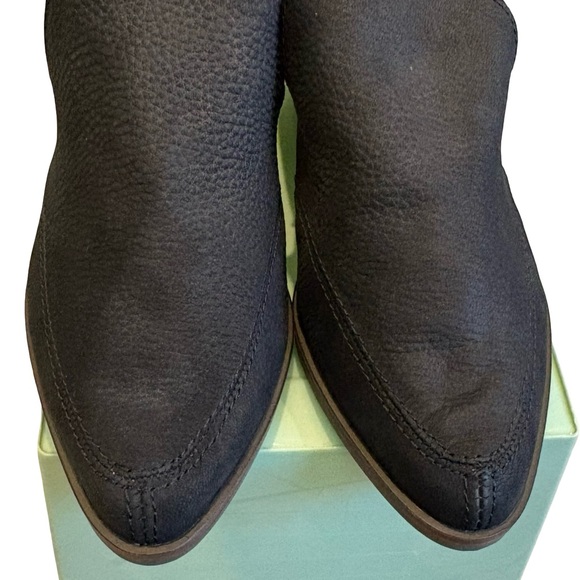 Lucky Brand Mahzan Slip On Loafer Black Nubuck Leather, Sz 6.5 - Picture 13 of 15